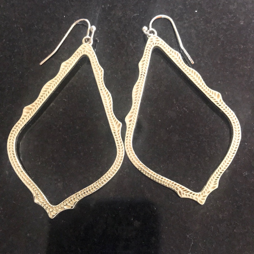 Kendra Scott earrings